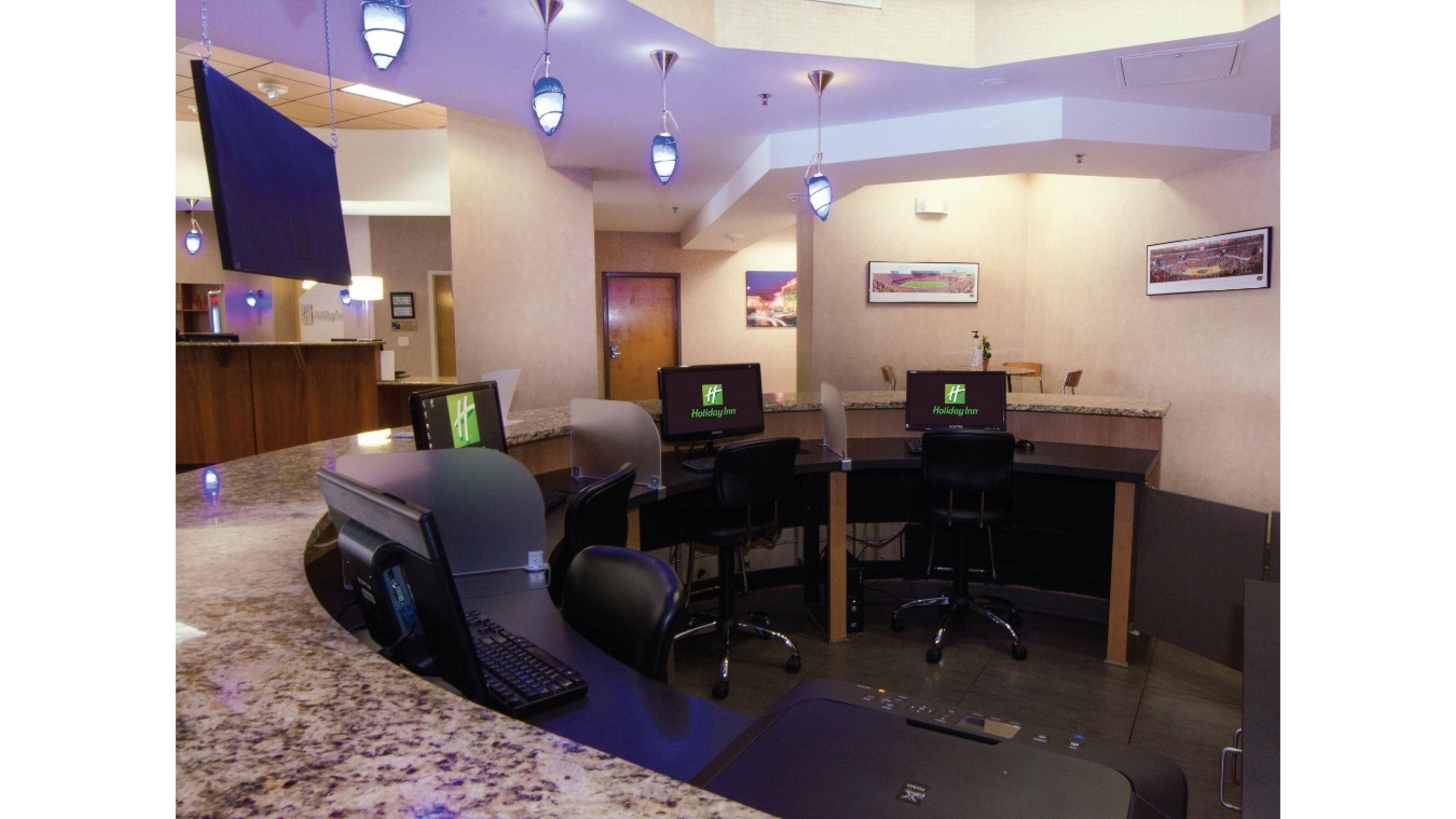 Holiday Inn Gainesville-University Center By Ihg Exterior foto